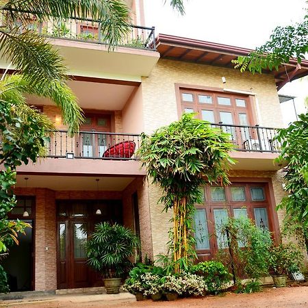 Colombo Mount Beach Dehiwala-Mount Lavinia Eksteriør bilde